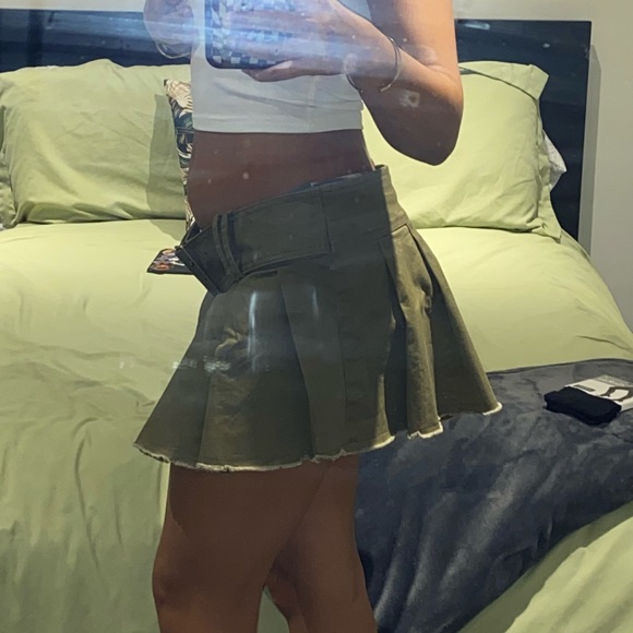 BDG Mini Skirt - Picture 6 of 6